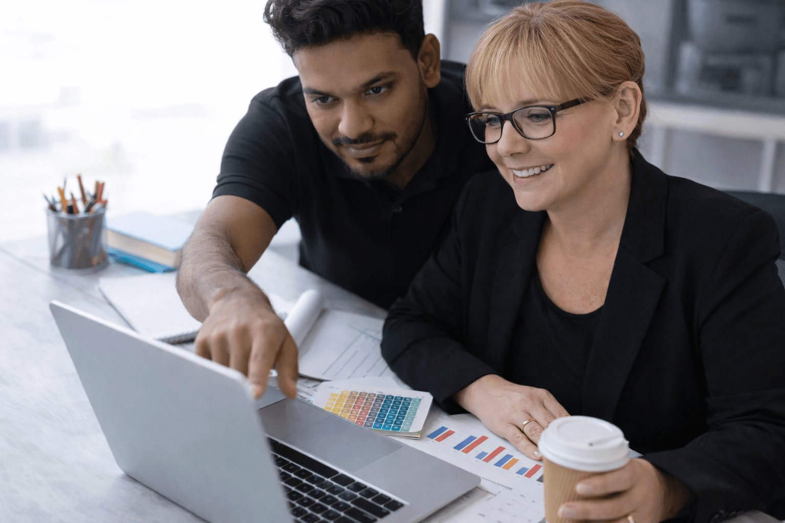 jen thavish discussing inboxingproweb project